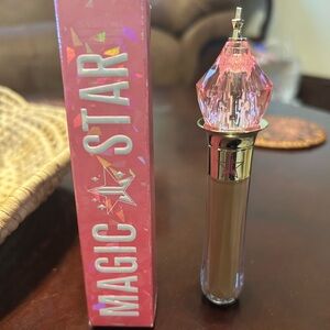 Jeffree Star Concealer- Magic Star C20.5